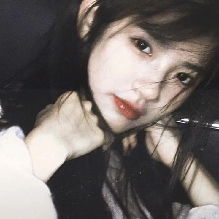 SideBySide身旁的人